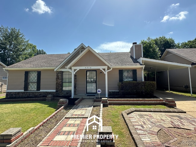 4518 Country Brook Dr