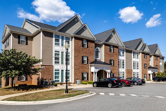 The Gables of Spring Creek in Forest, VA - Building Photo - Building Photo