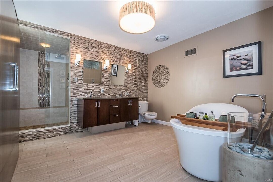 119 Flamingo Dr in St. Louis, MO - Building Photo
