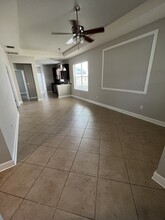 6135 Hadley Commons Dr in Riverview, FL - Building Photo - Building Photo