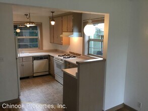 214 N Jefferson St in Eugene, OR - Building Photo - Building Photo