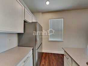 6090 Little Blf Cir in Mascotte, FL - Foto de edificio - Building Photo