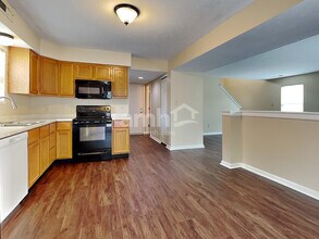 6880 N Abilene Way in McCordsville, IN - Building Photo - Building Photo