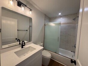 439 Island Ave in Los Angeles, CA - Building Photo - Building Photo