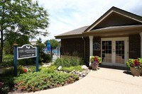 The Greenway at Carol Stream photo'