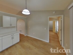 10443 Elgin Blvd in Spring Hill, FL - Building Photo - Building Photo