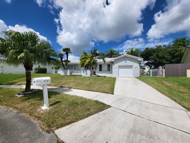 9749 SW 213th Terrace in Cutler Bay, FL - Building Photo - Building Photo
