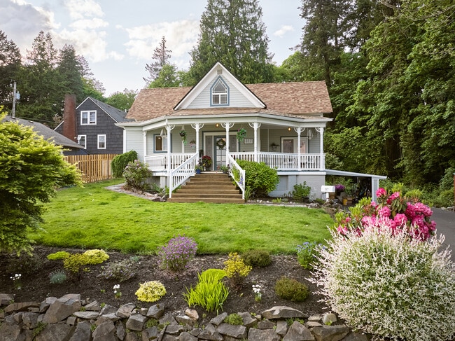 317 NE 7th Ave in Camas, WA - Building Photo - Building Photo