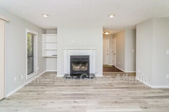 308 Cumberland Ct SE in Smyrna, GA - Building Photo - Building Photo
