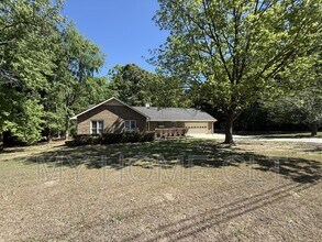 4501 Mountain Island Dr in Charlotte, NC - Building Photo - Building Photo