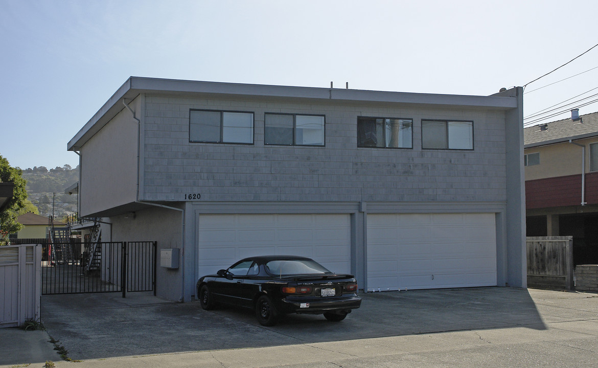 1620 Lexington Ave in El Cerrito, CA - Foto de edificio