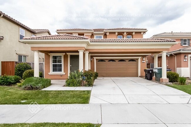 property at 382 Craftsman Dr