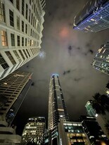 905 Brickell Bay Dr, Unit 1423 in Miami, FL - Building Photo