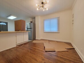 5603 N Brooklyn Ave in Kansas City, MO - Building Photo - Building Photo