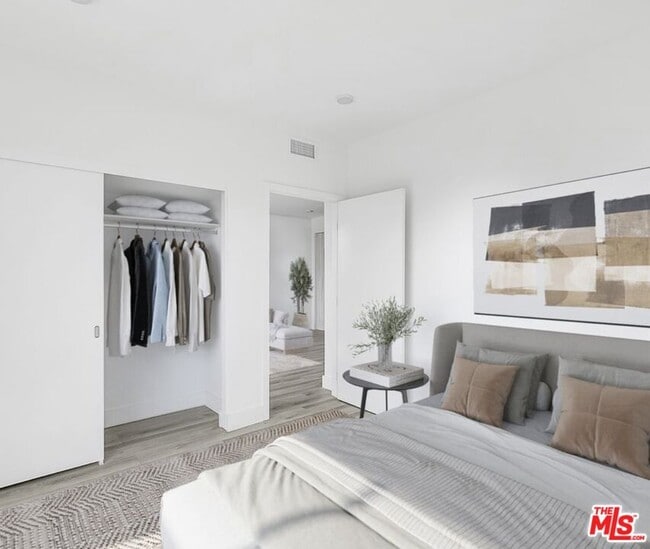 6535 Melrose Ave in Los Angeles, CA - Building Photo - Building Photo