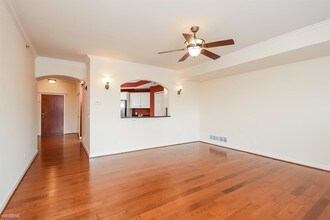 283 S Zeeb Rd-Unit -Unit 216 in Ann Arbor, MI - Building Photo - Building Photo