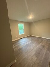 541 McFadin Station St-Unit -Unit A in Bowling Green, KY - Foto de edificio - Building Photo