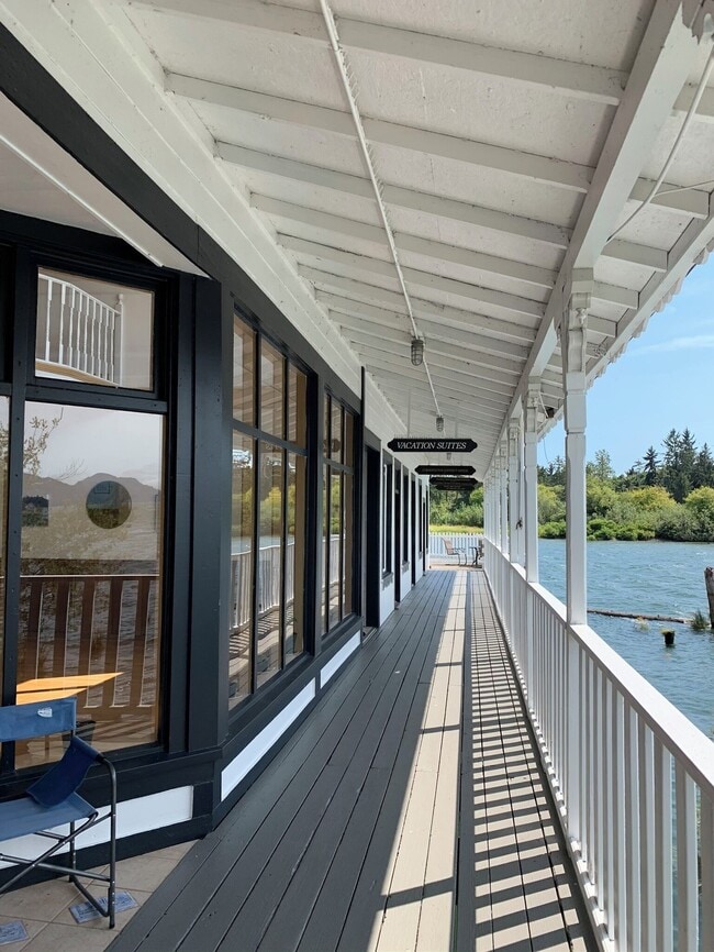 957 Steamboat Slough Rd, Unit #3 Undine in Skamokawa, WA - Building Photo - Building Photo