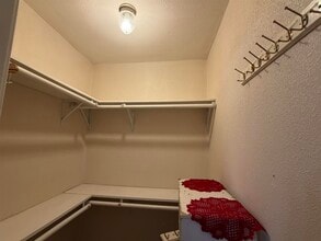 10214 Blitzen Dr in Laredo, TX - Building Photo - Building Photo