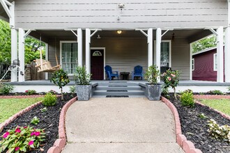 2021 Grainger St in Fort Worth, TX - Building Photo - Building Photo