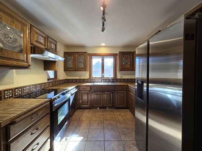 property at 2835 Don Quixote