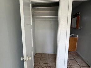 3837 E Technical Dr in Tucson, AZ - Foto de edificio - Building Photo