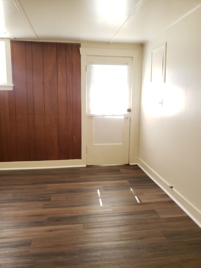 614 Yakima St-Unit -3 in Wenatchee, WA - Building Photo - Building Photo