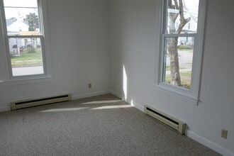 600 W Colonial Ave in Elizabeth City, NC - Building Photo - Building Photo