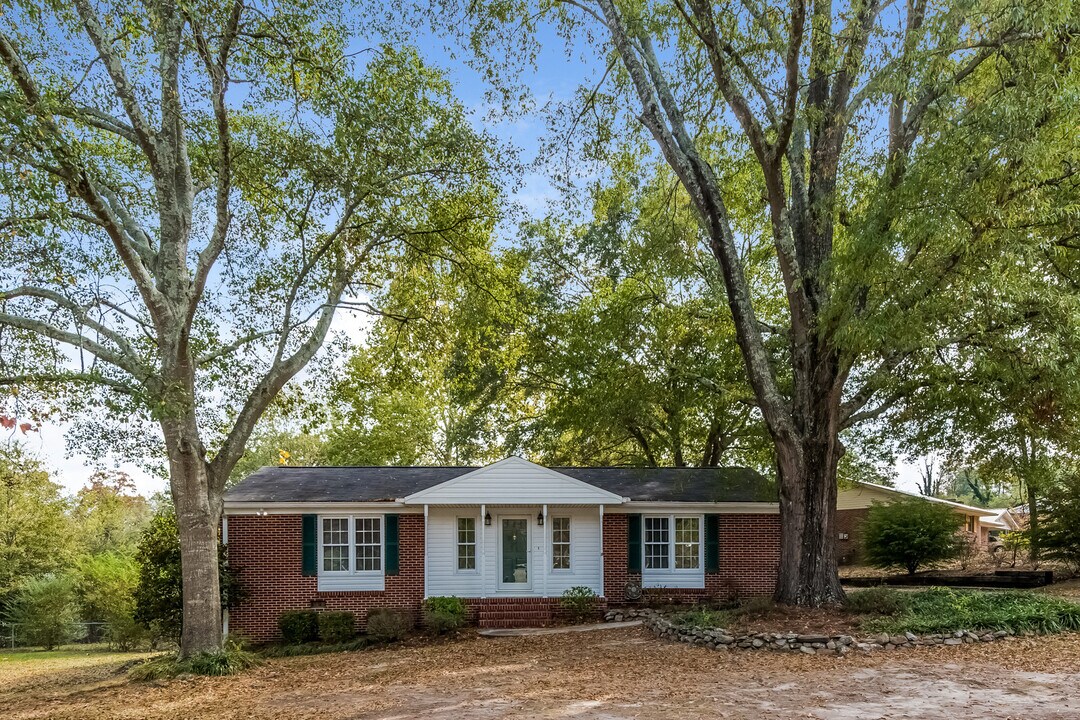 24 Lionel Ln NE in Rome, GA - Building Photo