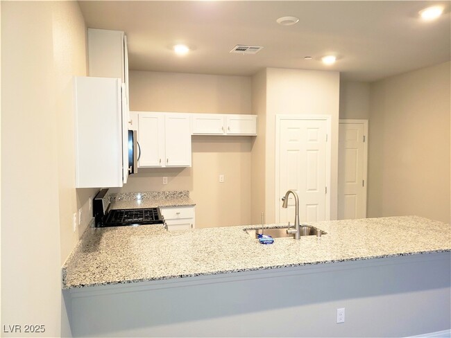 property at 378 Canyon Mist Ct