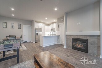 10004 NE 134th Ave in Vancouver, WA - Building Photo - Building Photo