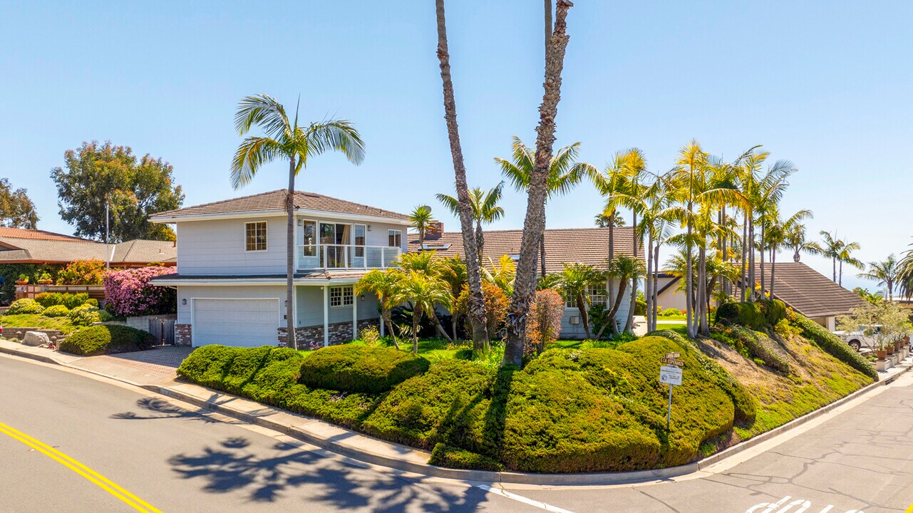 416 S La Esperanza in San Clemente, CA - Building Photo