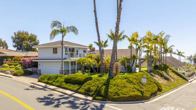 property at 416 S La Esperanza