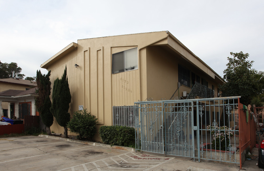 4122-4128 Van Dyke Ave in San Diego, CA - Building Photo