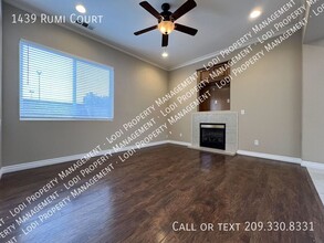 1439 Rumi Ct in Lodi, CA - Foto de edificio - Building Photo