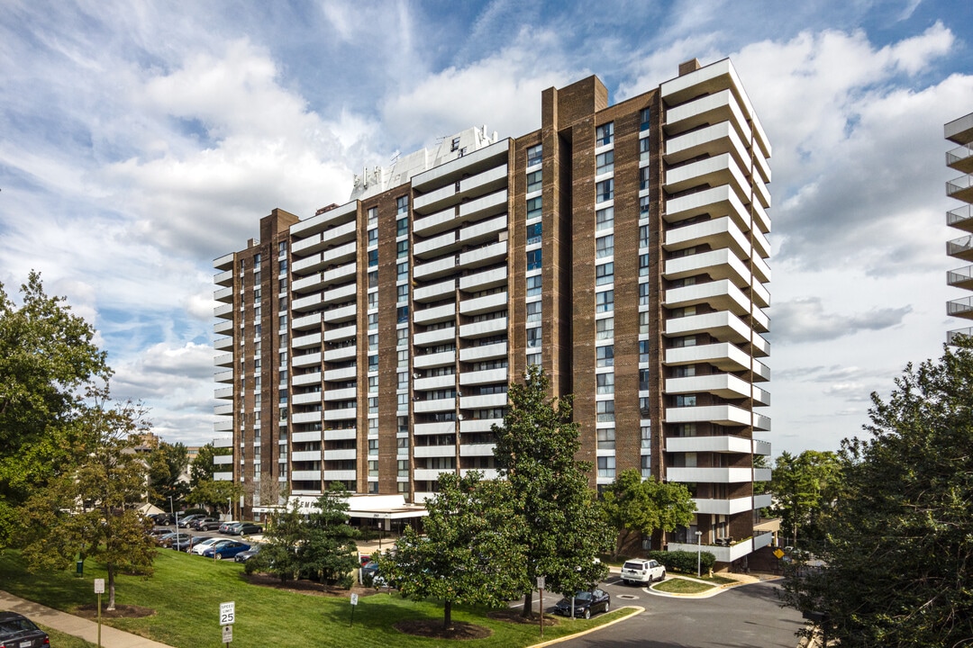 Templeton in Alexandria, VA - Building Photo