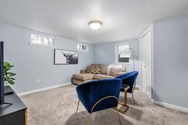 property at 2423 Elm St