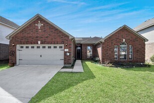 4135 Teal Valley Ct in Fresno, TX - Building Photo