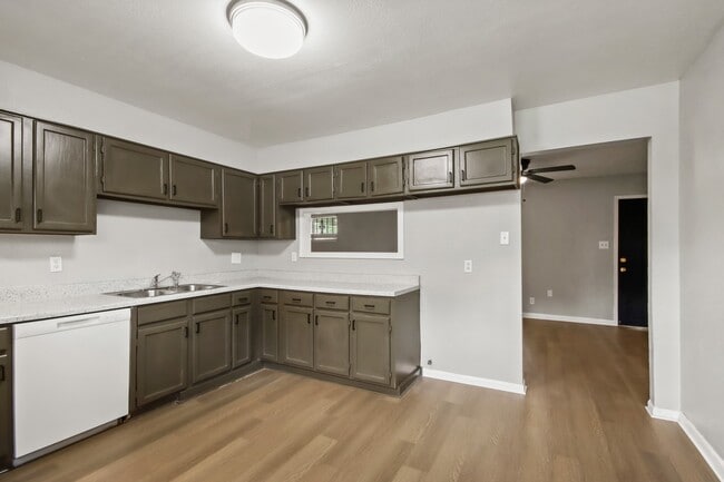 property at 7306 Parker Rd