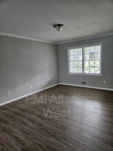 5325 The Savoy in Atlanta, GA - Building Photo - Building Photo