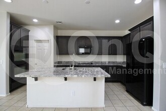 15835 W Banff Ln in Surprise, AZ - Building Photo - Building Photo