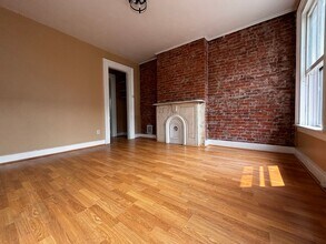 17 Court St in New Haven, CT - Building Photo - Building Photo