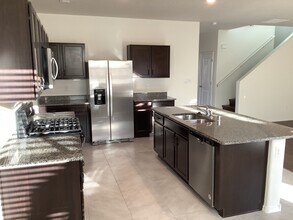 2281 Solara Loop NE in Rio Rancho, NM - Foto de edificio - Building Photo