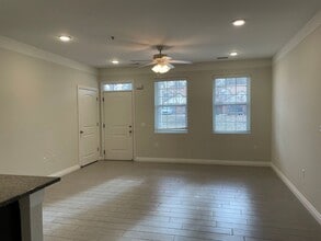 54195 Bay Pte in Shelby Township, MI - Building Photo - Building Photo