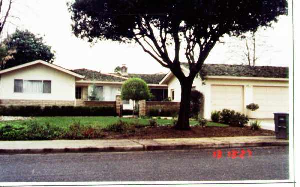 584-586 Alberta Ave in Sunnyvale, CA - Foto de edificio - Building Photo