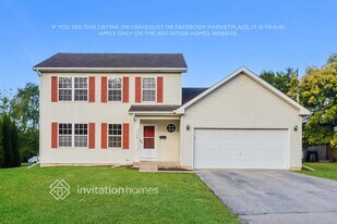 306 Hill Ave in North Aurora, IL - Building Photo