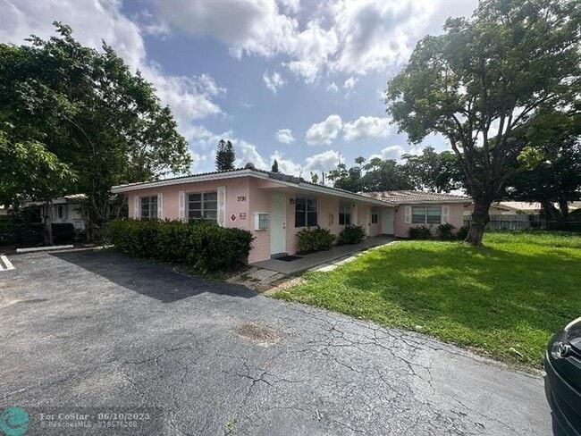 property at 3791 Riverside Dr