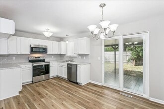 5411 S St Francis Ave in Wichita, KS - Building Photo - Building Photo