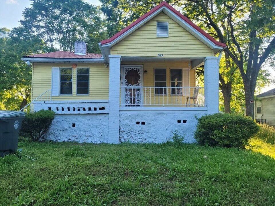 528 64th St S in Birmingham, AL - Building Photo