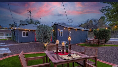 496 W Mohave St, Unit 2 in Wickenburg, AZ - Foto de edificio - Building Photo